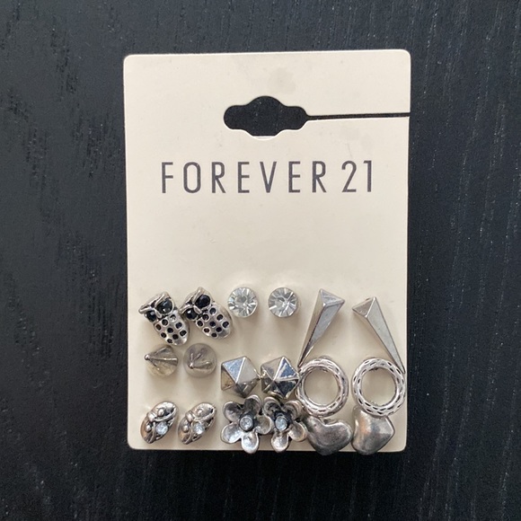 Set of earrings - Picture 3 of 6